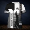 Personalisiertes Name Gitarre Schwarzes T-Shirt V2 Personalized Name Guitar Black T-Shirt 3D Mockup 1.jpg